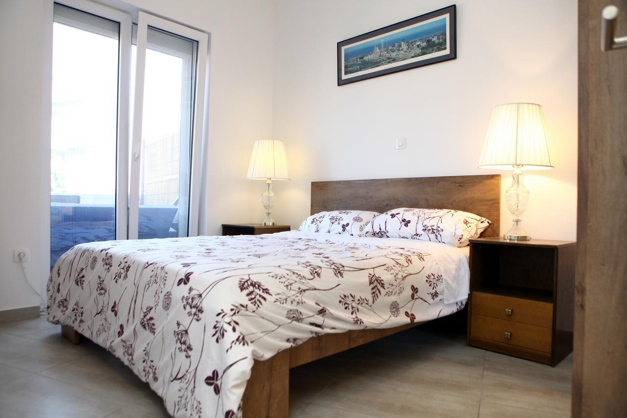 Charming San Simon Beach Apartment Jn อิซอลา ภายนอก รูปภาพ